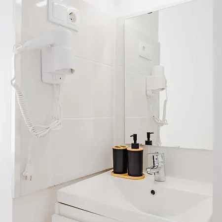 Pansiyon - Arroios Praca Do Chile *