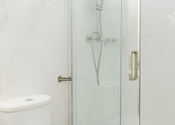 Quarto em Acomodações Particulares - Arroios Praça Do Chile